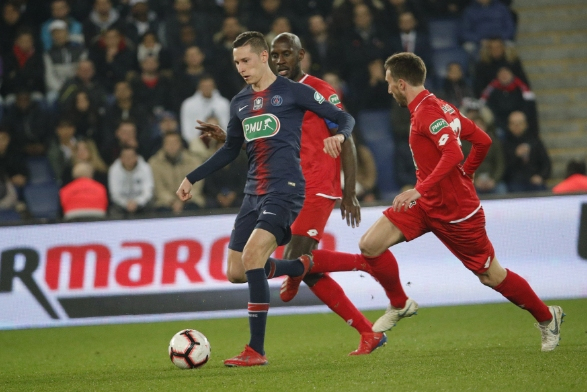 拉齐奥迎法国杯关键赛，关键时刻止住颓势，引发热议，团队化学反应显著(火影忍者变身术结印手势)-开云网页版