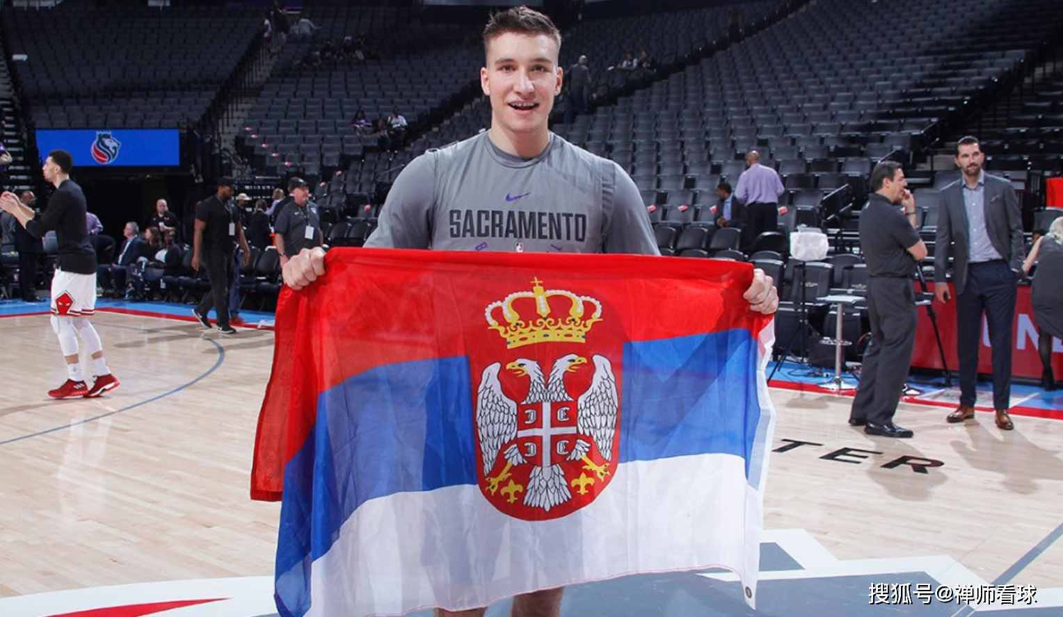 包含毕尔巴鄂竞技主帅复盘备战中超奥兰多魔术外线爆发备战NBA总决赛，今夜费城76人备战葡超直接炸裂的词条